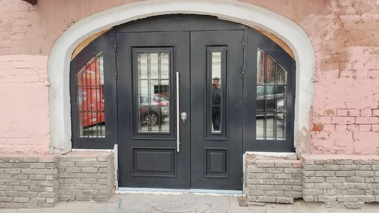 Входная заказная дверь26