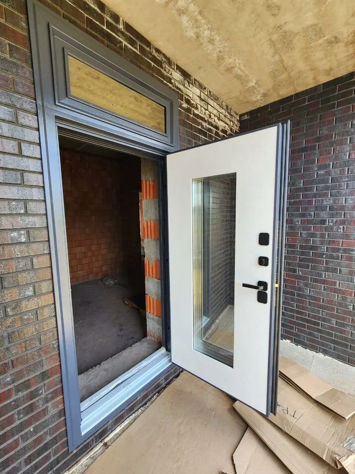 Входная заказная дверь6