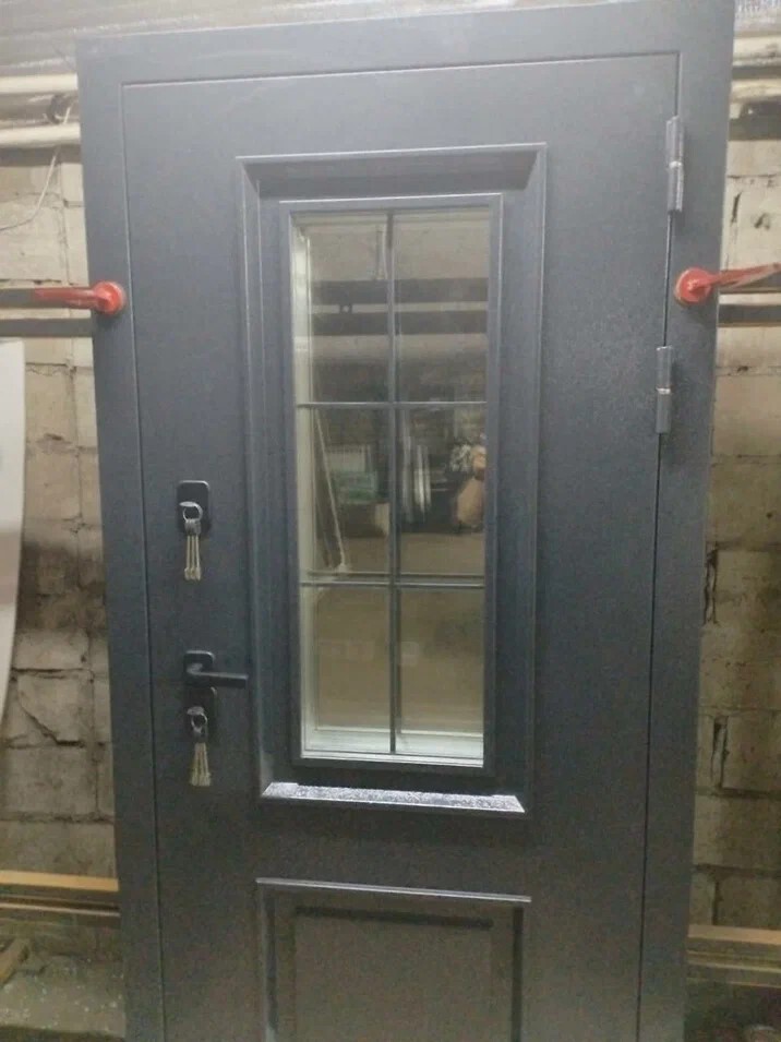 Входная заказная дверь17